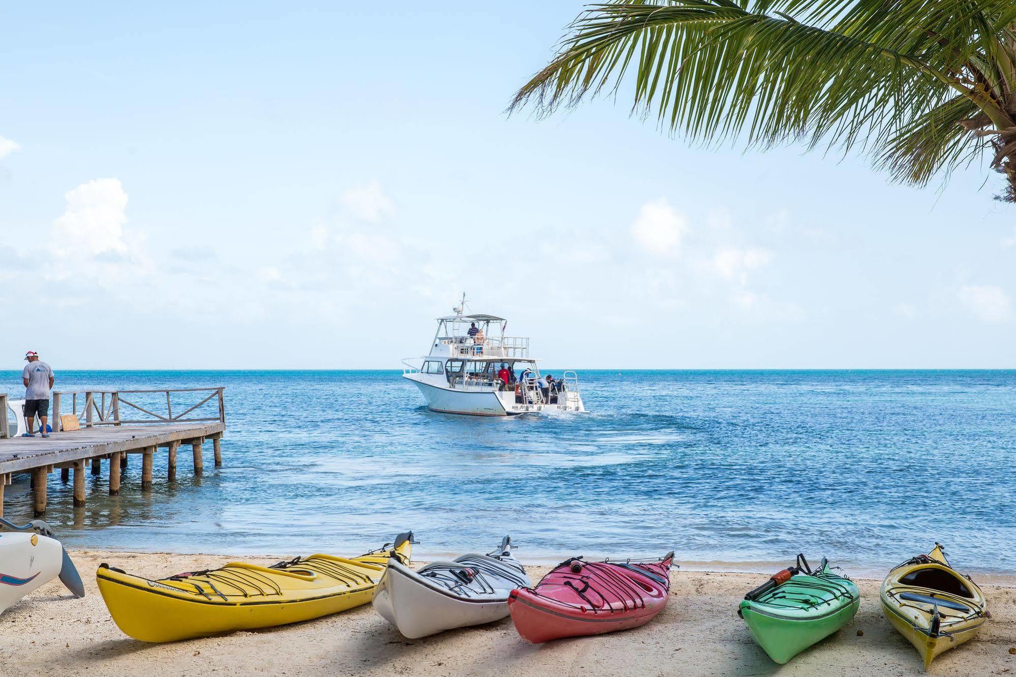 Thatch Caye Resort A Muy'Ono Resort Hopkins Extérieur photo